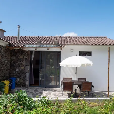 Casa Rosa - Casas Florescer Fajazinha