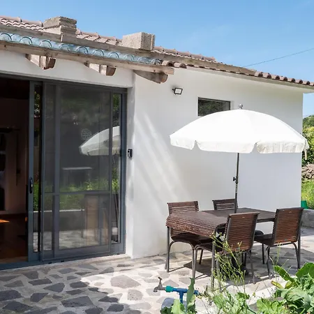 Casa Rosa - Casas Florescer Holiday home Fajazinha